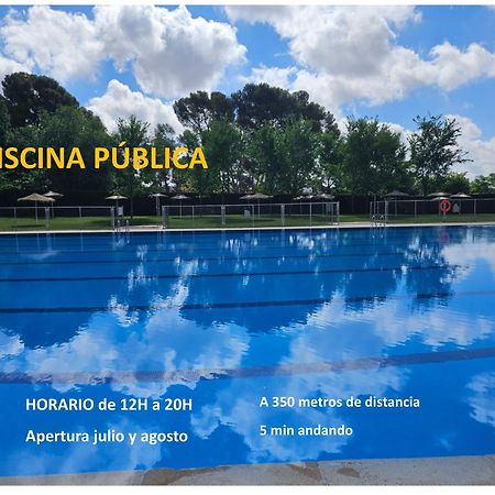 Apartamentos La Luna La Solana Luaran gambar