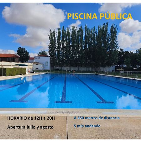 Apartamentos La Luna La Solana Luaran gambar