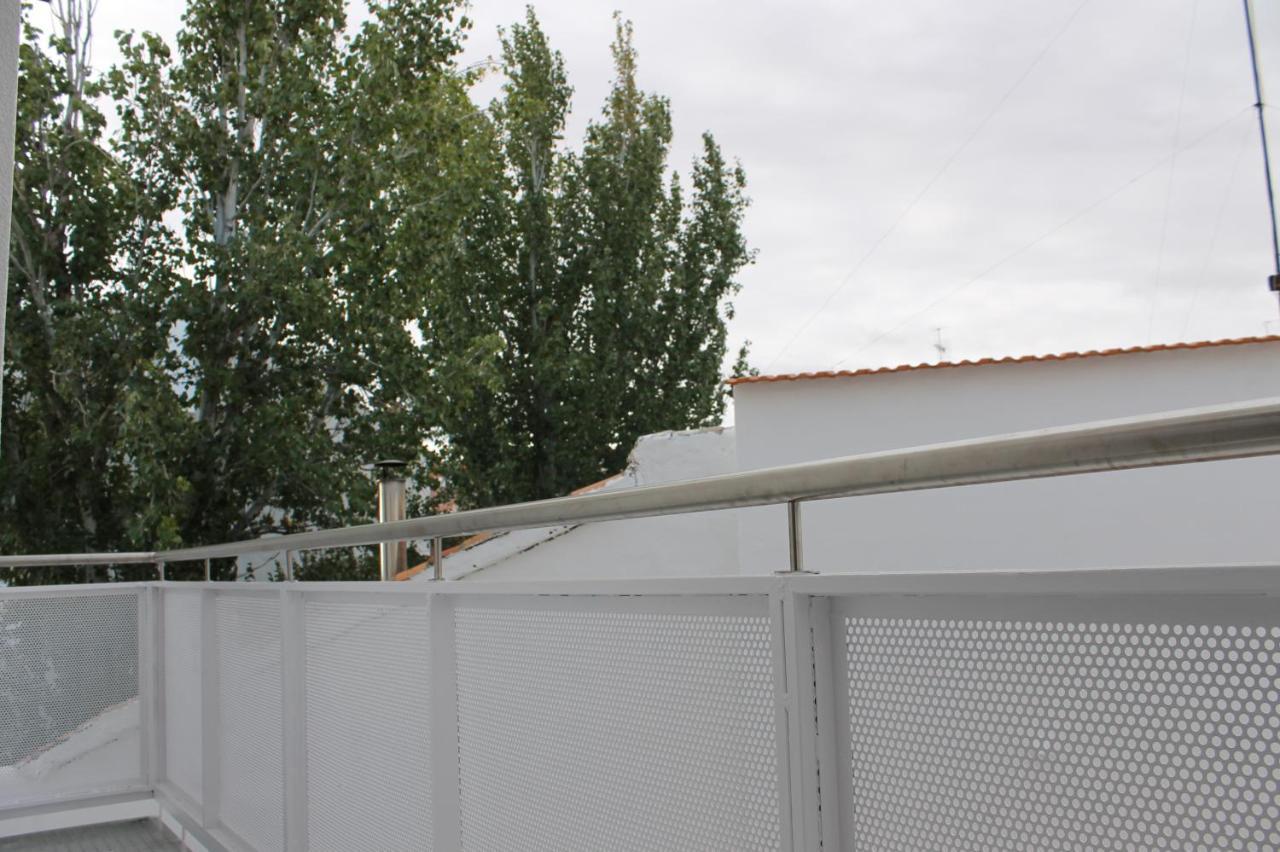 Apartamentos La Luna La Solana Luaran gambar